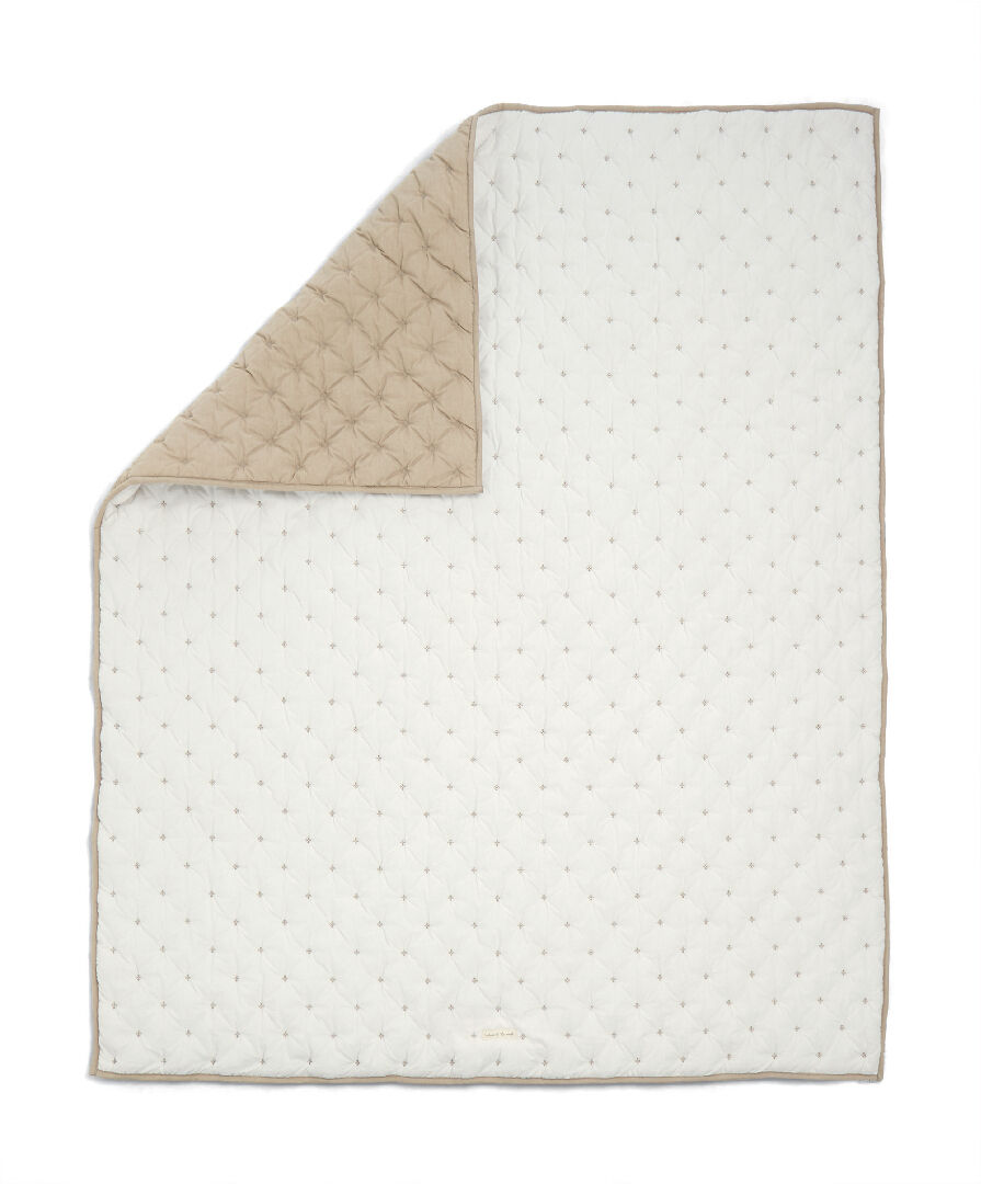 Welcome to the World Seedling Cotbed Quilt - 2.5 Tog image number 1