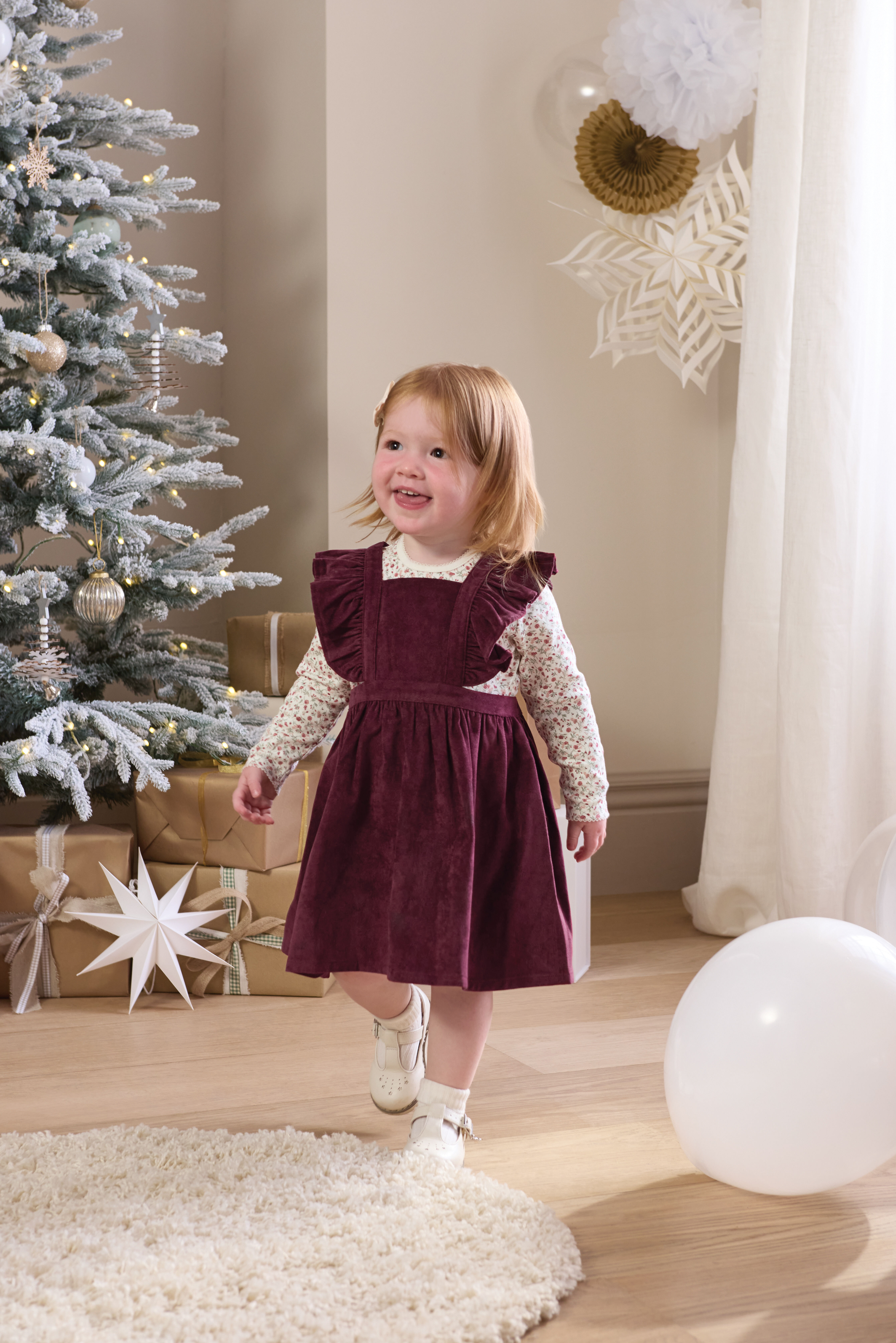 2 Piece Winter Ditsy Floral Bodysuit & Pinafore Dress Set image number 8