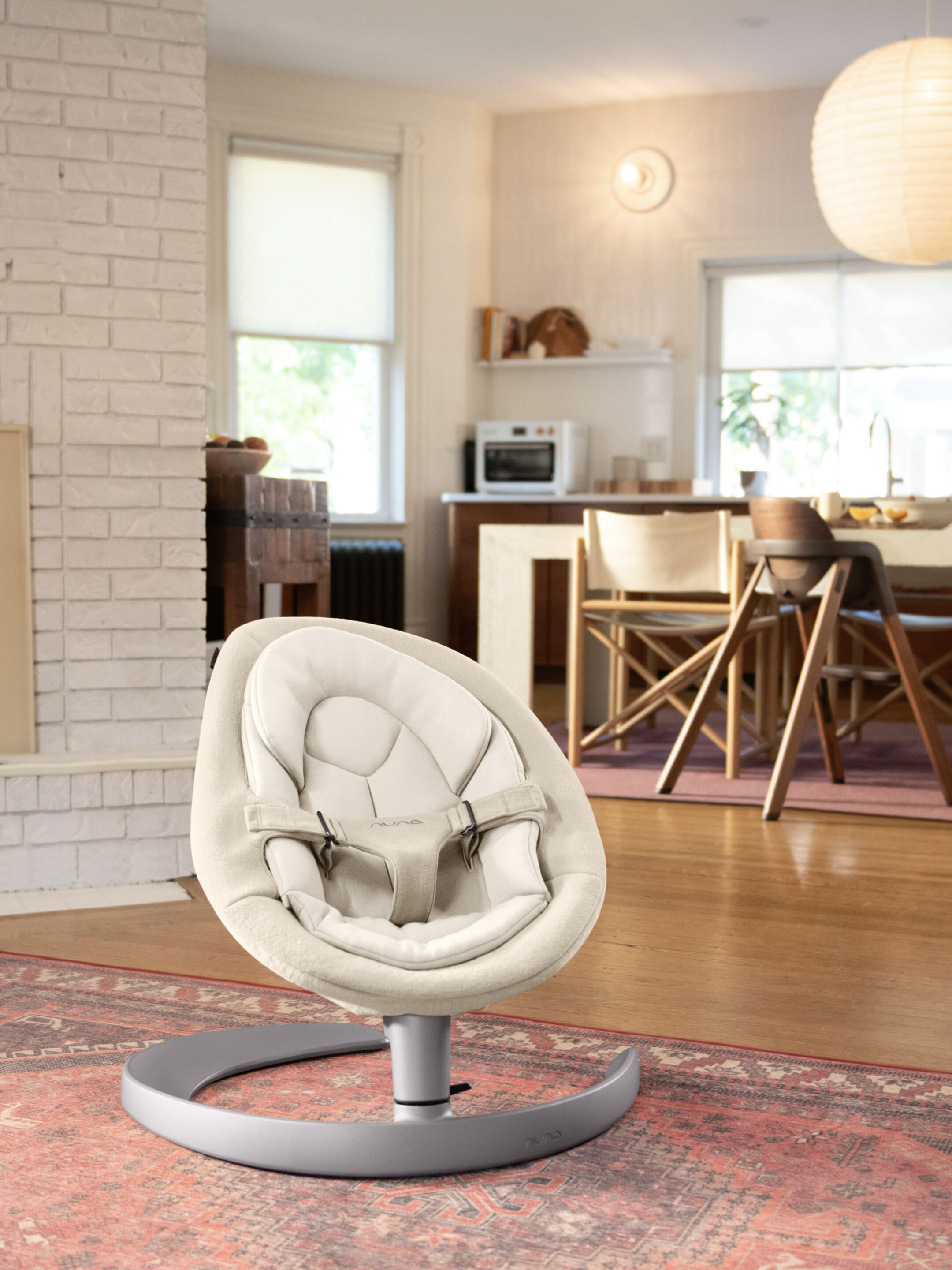 Nuna Leaf Grow Cloud Bouncer Seat image number 9