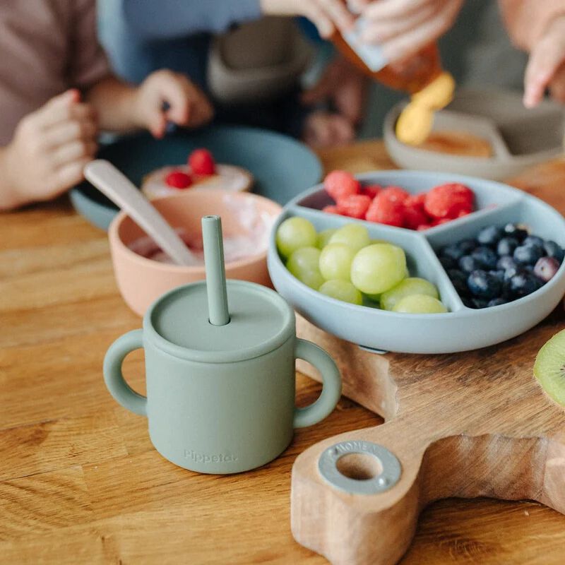 Pippeta Silicone Cup & Straw - Meadow Green image number 3