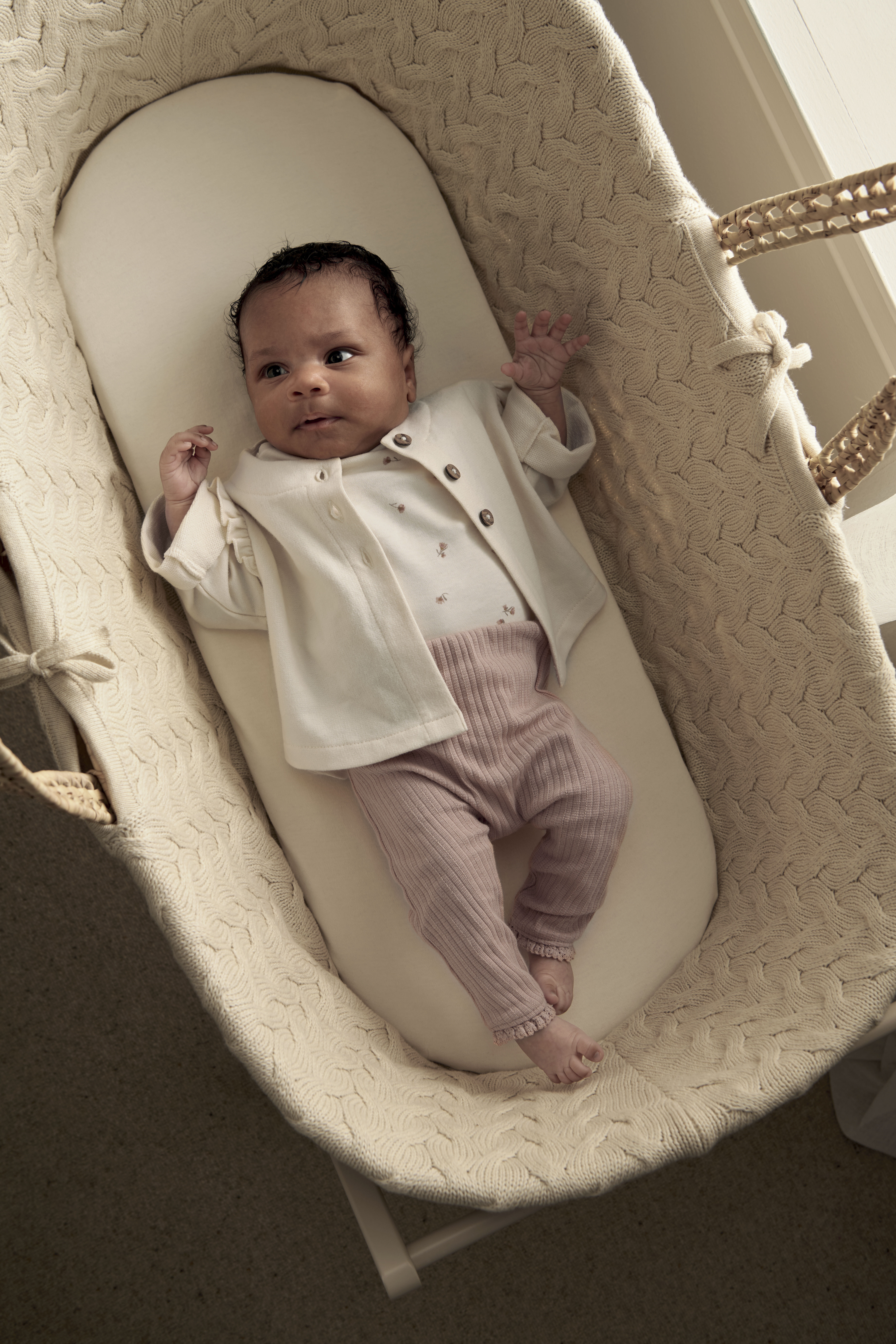 Jersey Jacket, Leggings & Daisy Bodysuit image number 1