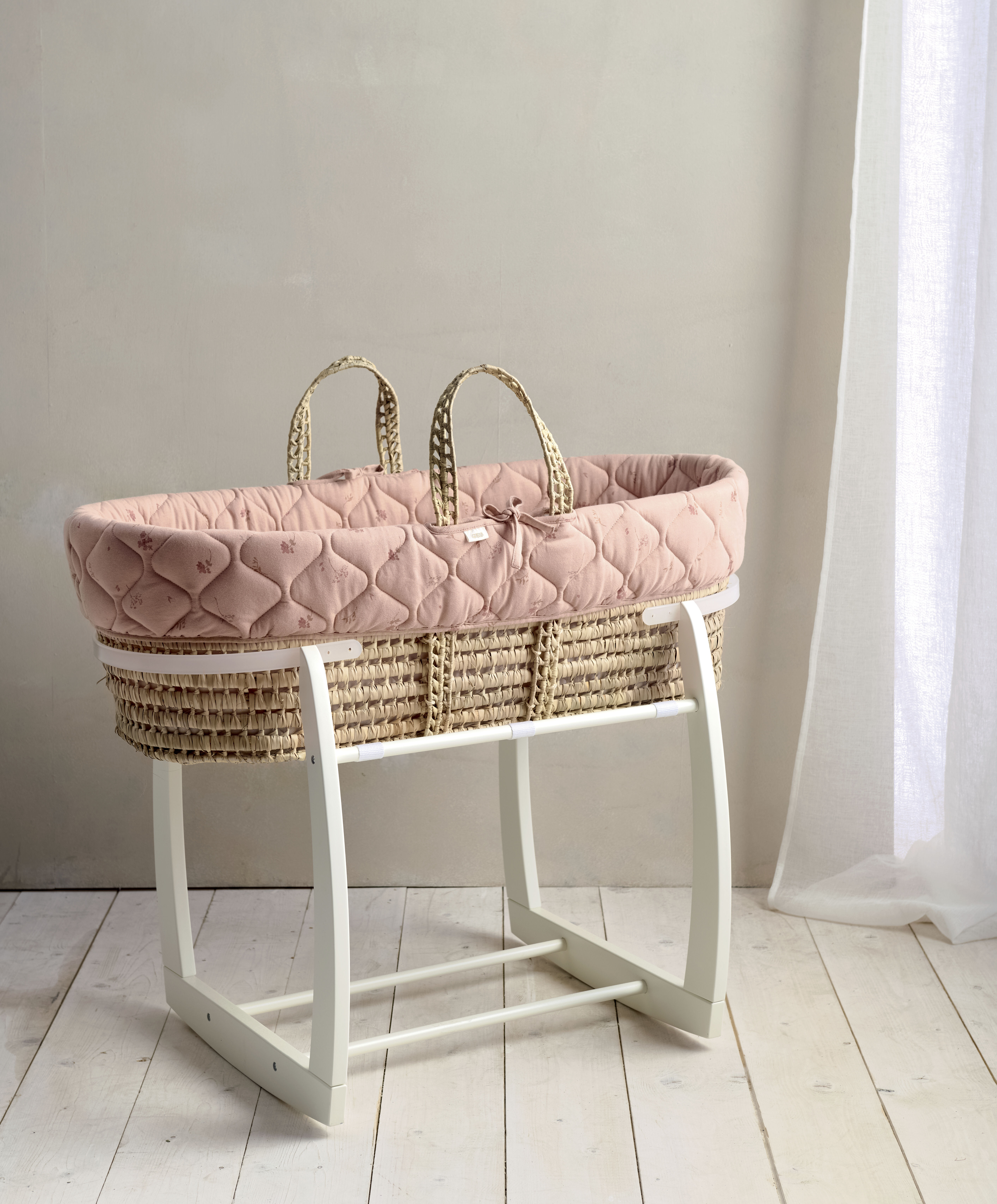 Moses Basket - Welcome to the World Wildflower image number 2