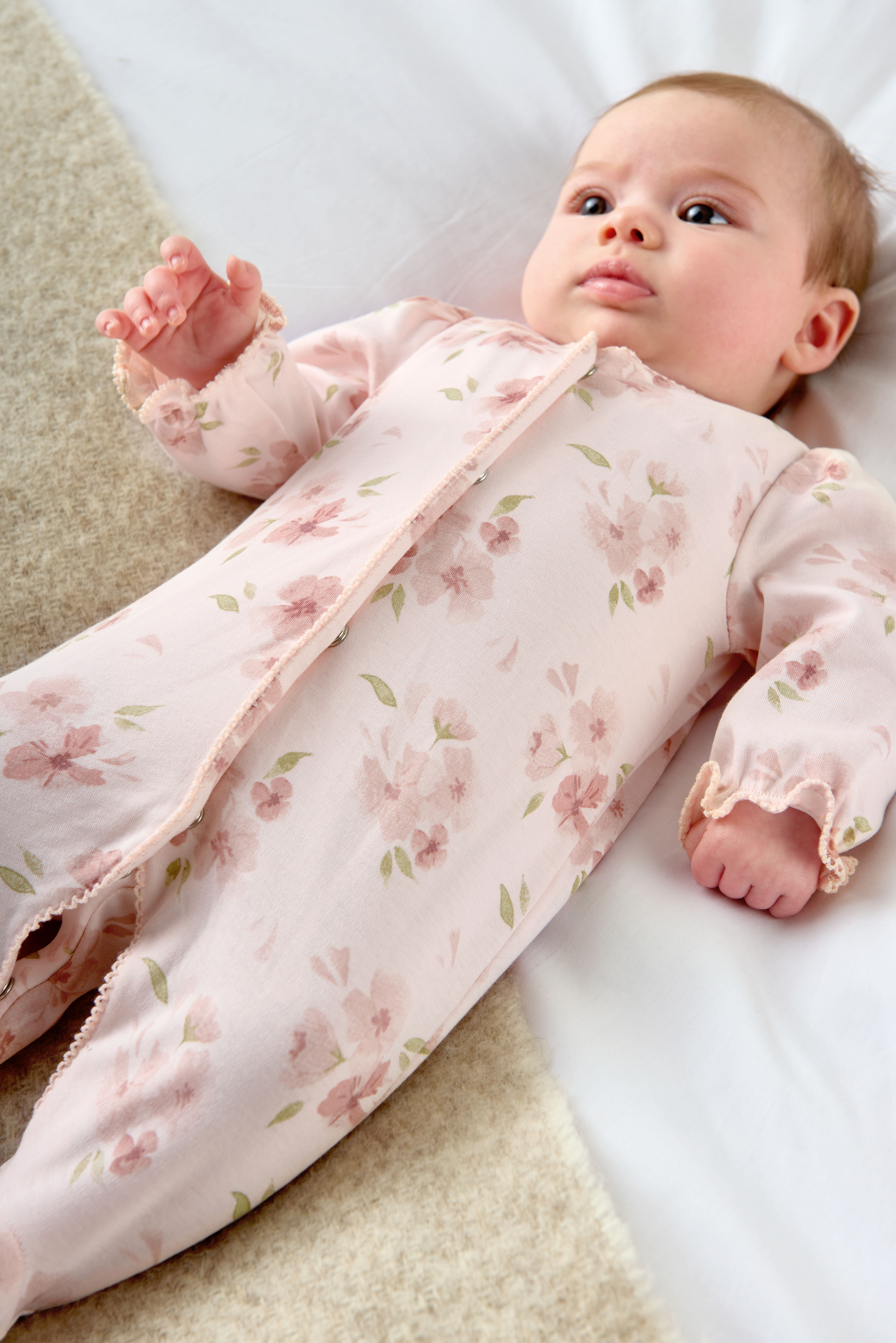 Floral All In One image number 6