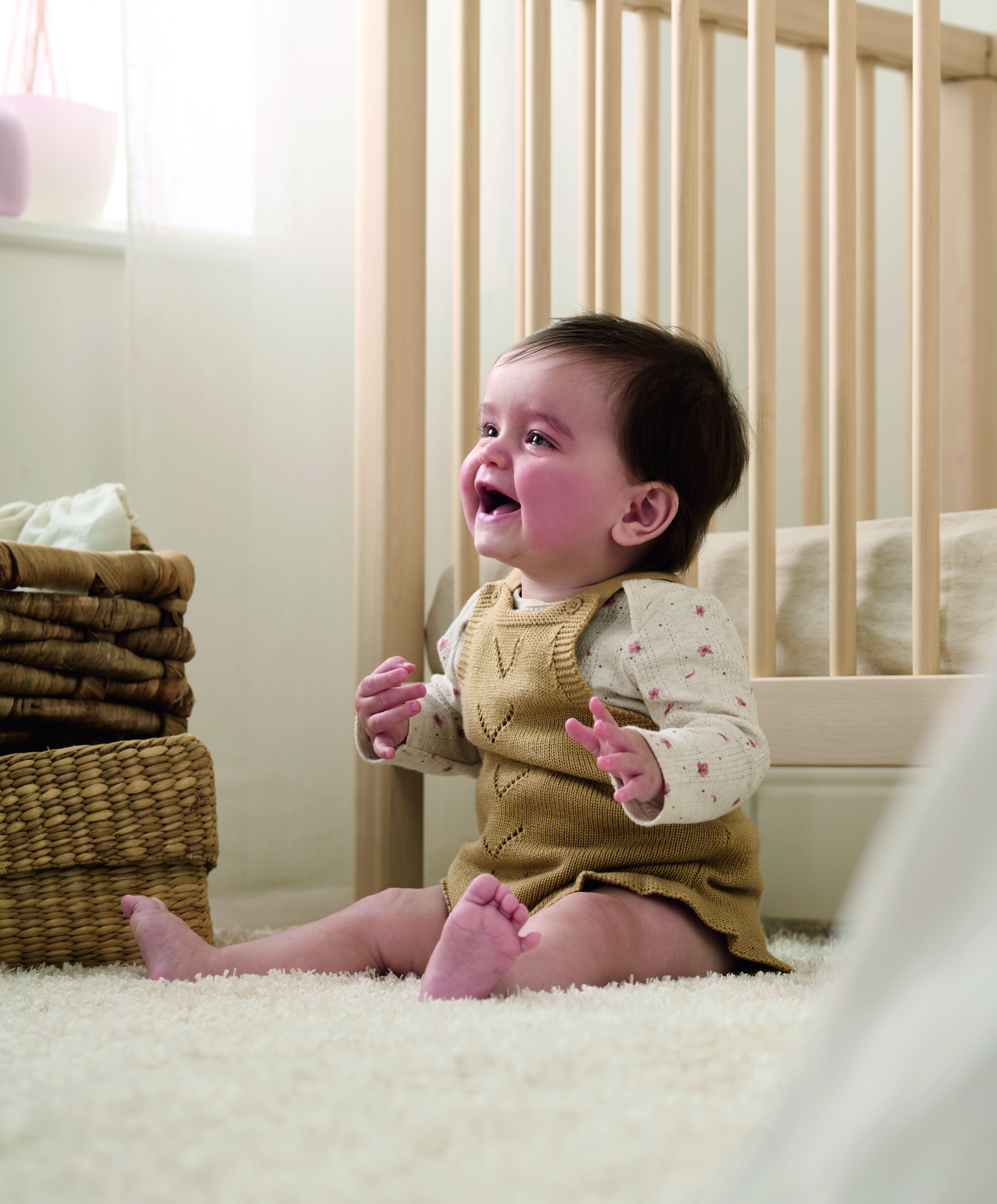 2 Piece Knitted Shortie Dungaree Set image number 6