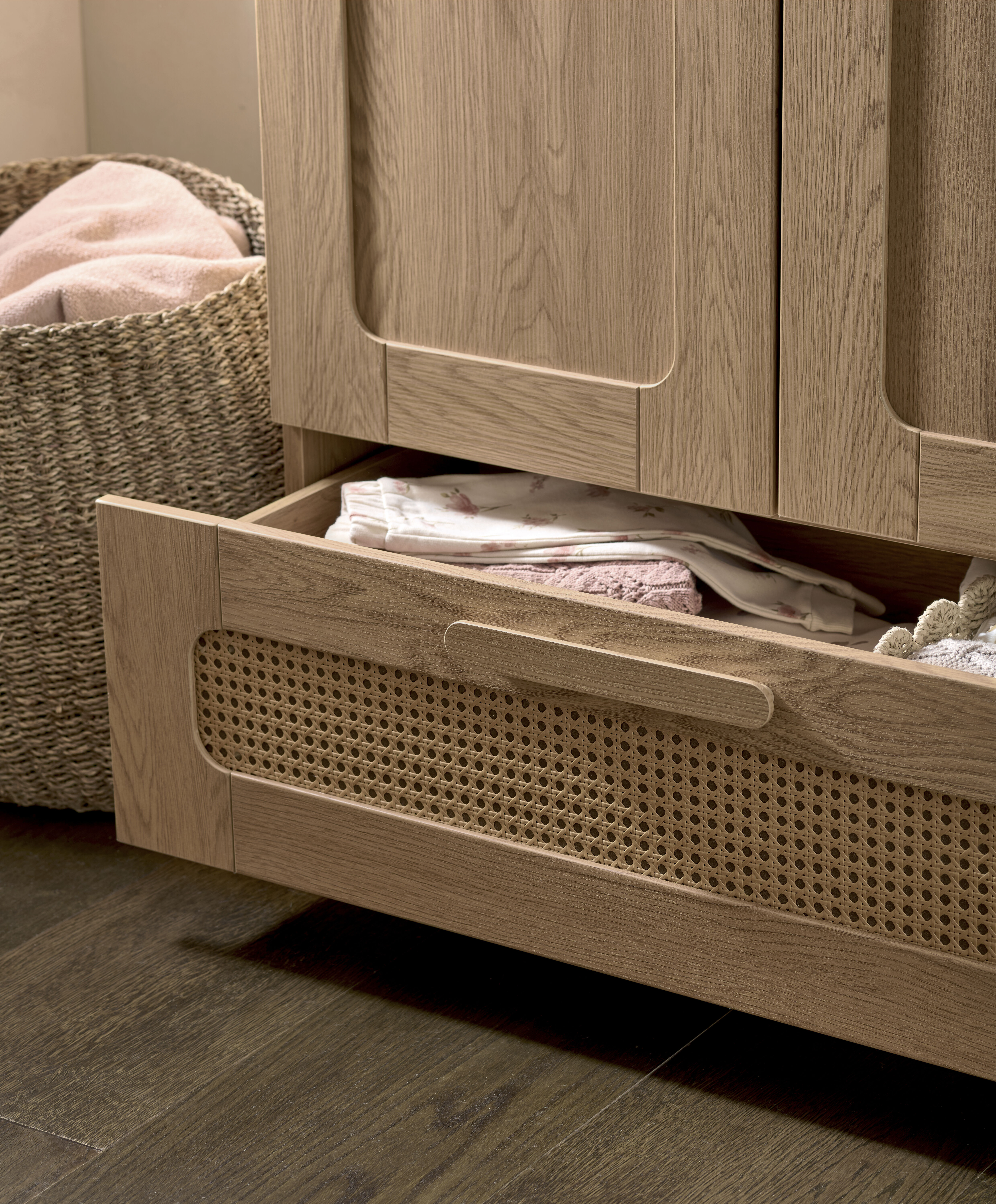 Esna Wardrobe - Rattan image number 2