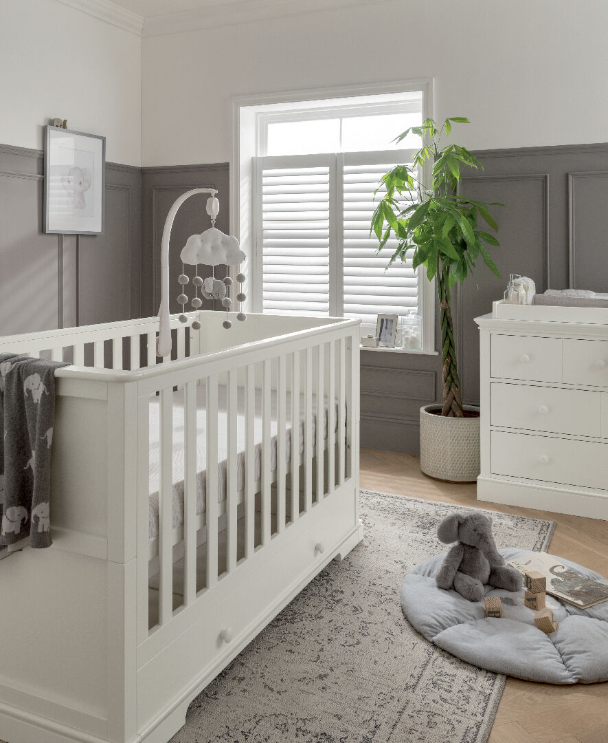 Oxford 2 Piece Cotbed Set with Dresser Changer -White