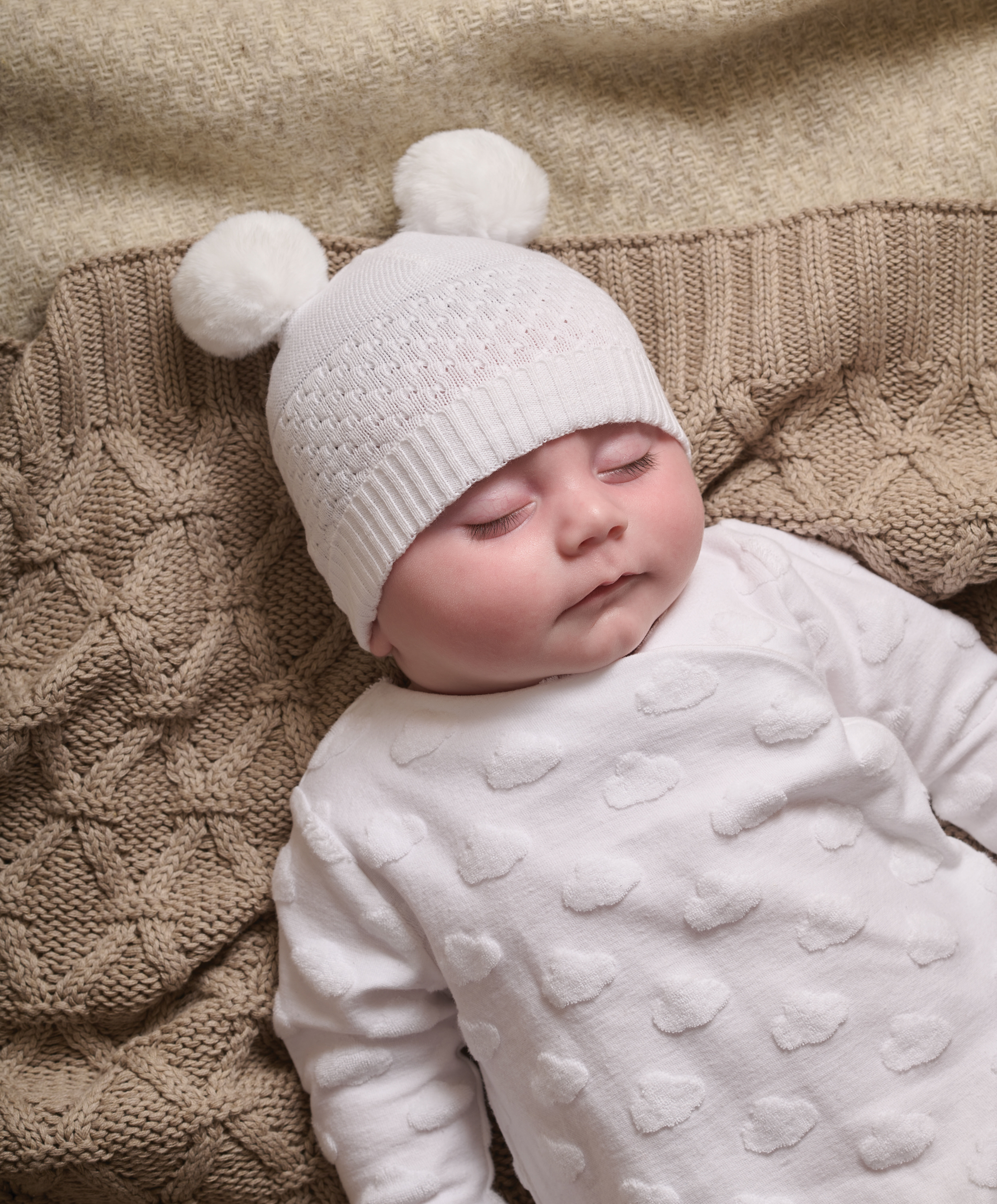 White Knitted Pom Hat image number 1