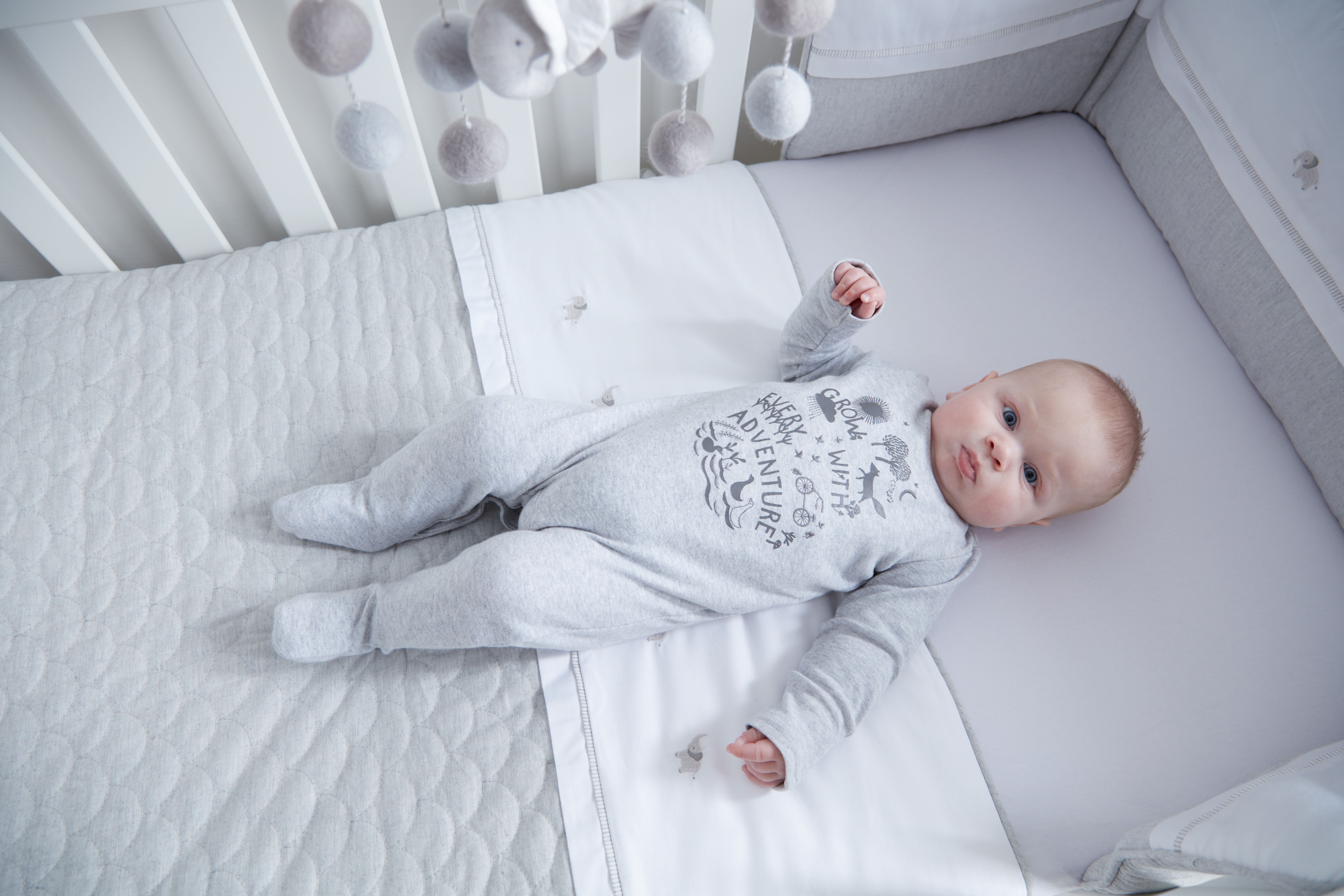 Welcome To The World Musical Mobile - Grey image number 4