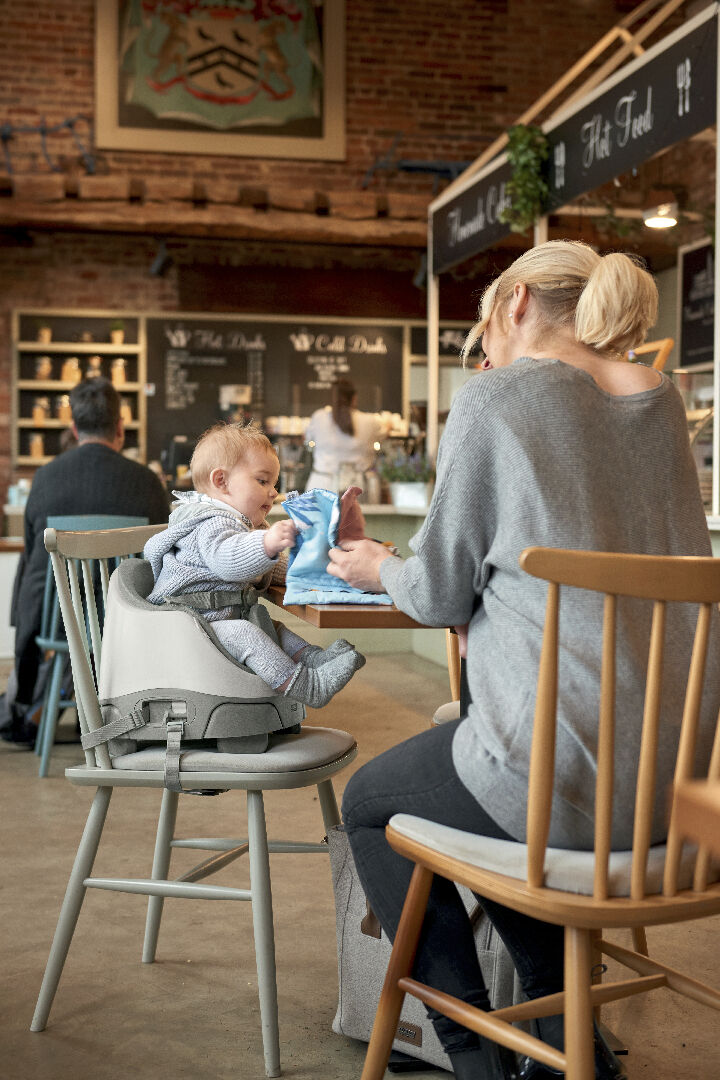 Bug 3-in-1 Floor & Booster Seat with Activity Tray - Pebble image number 6