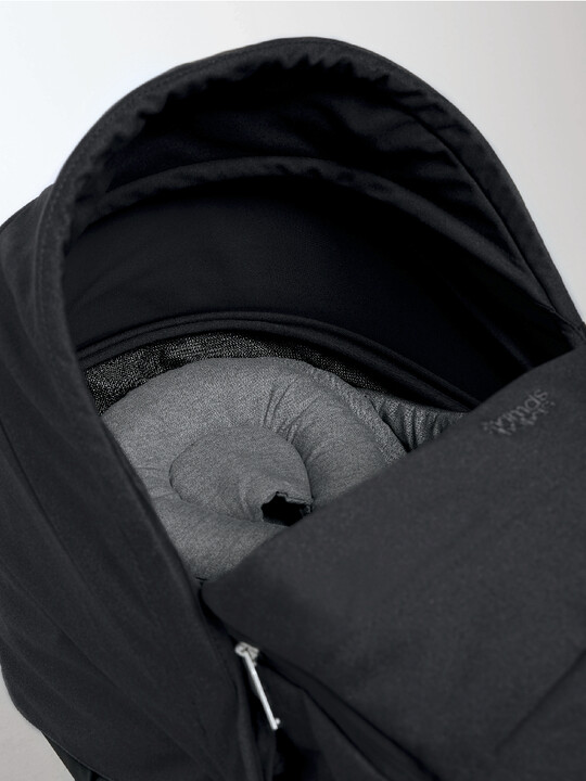 Airo Black Pushchair with Black Newborn Pack image number 10