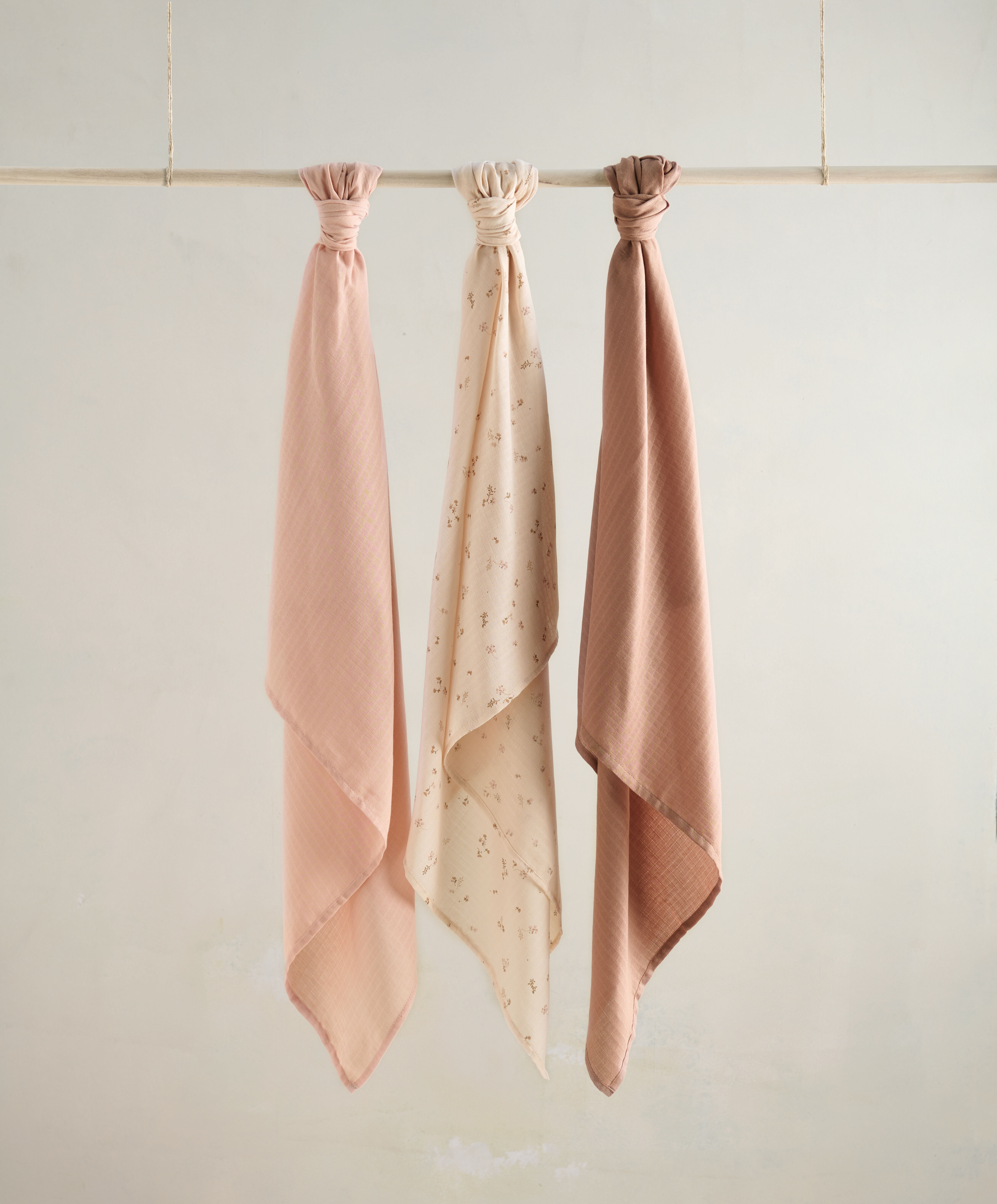 3 Pack Muslin Squares - Wildflower image number 1