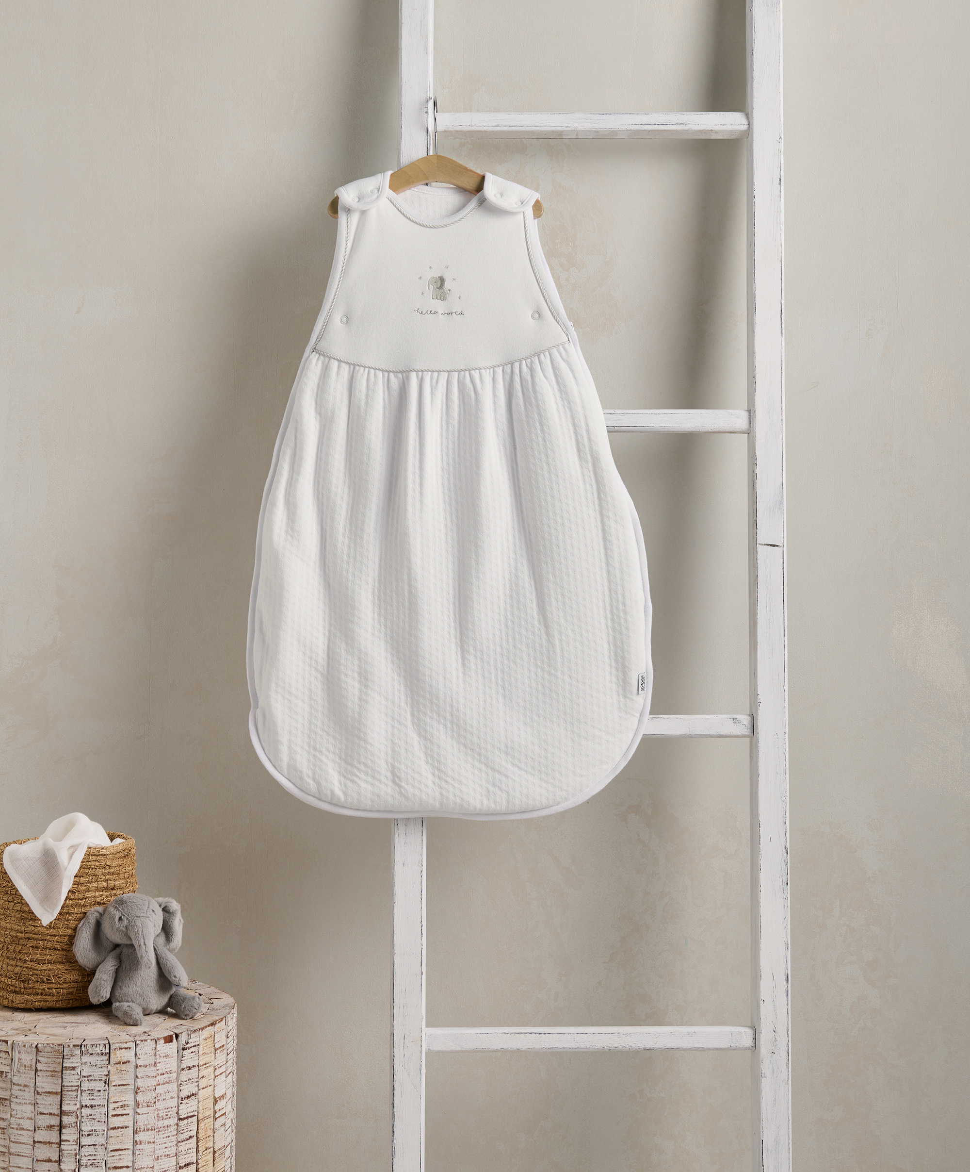 Buy 2.5 Tog Dreampod Sleep Bag 06 Months White Swaddle Wraps